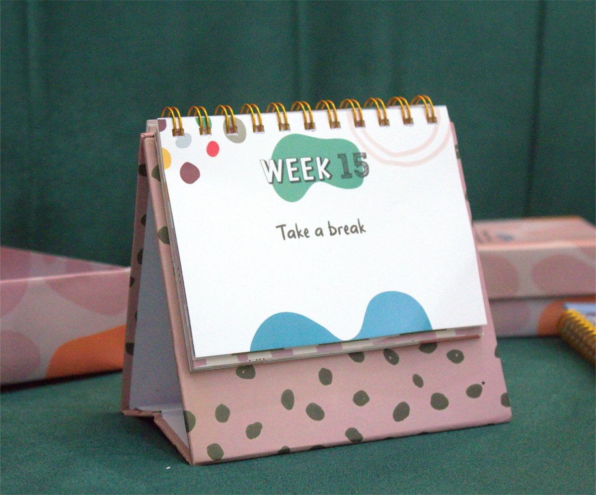 Love in a Year Gift Box by Oludidit - Image 4