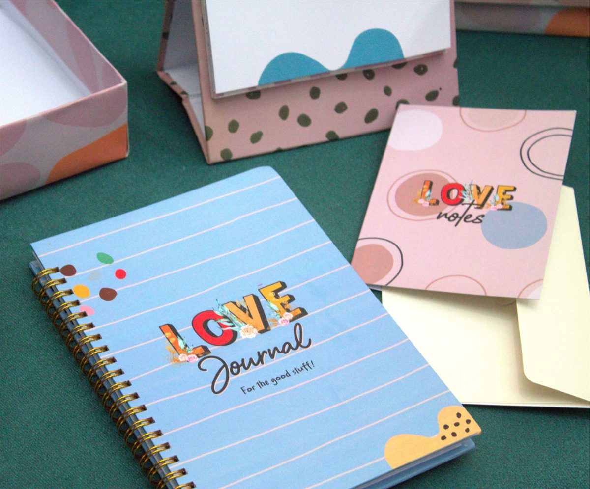 Love in a Year Gift Box by Oludidit - Image 2